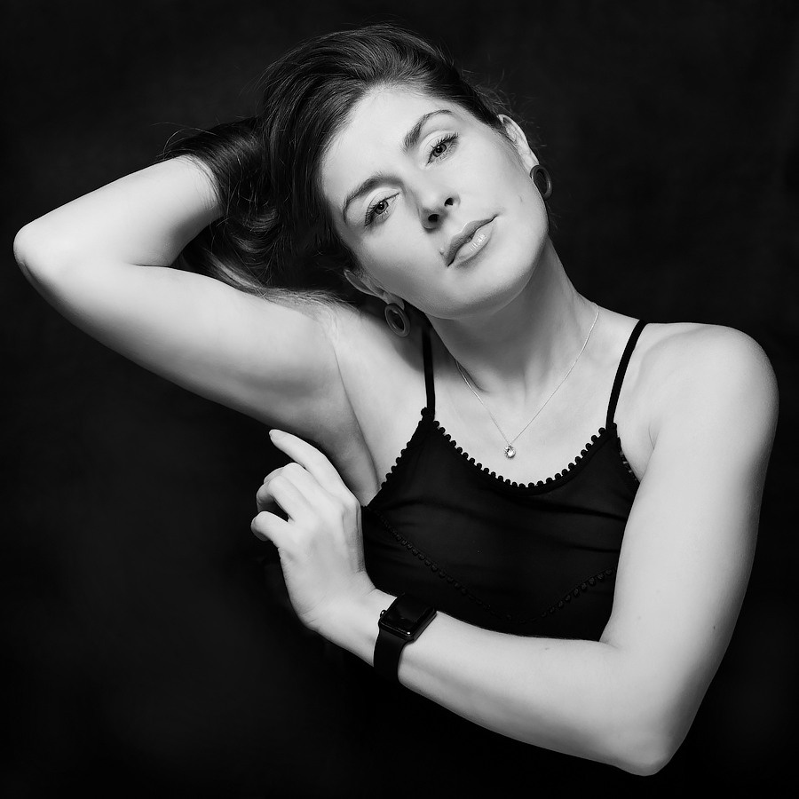 Portraits. Calgary wedding photo and video. Photographer Andrii Bielikov