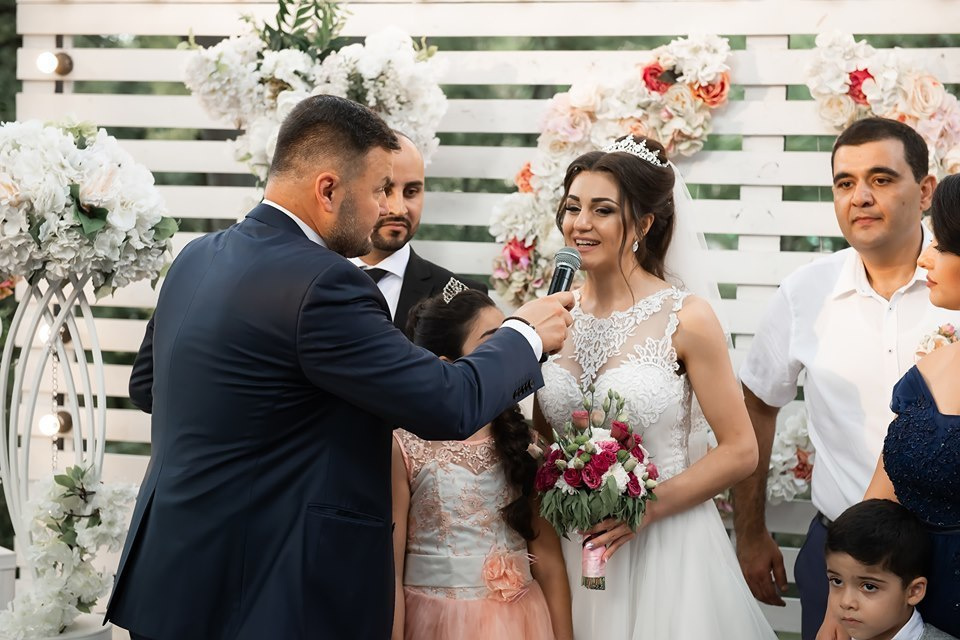 ведущий питер