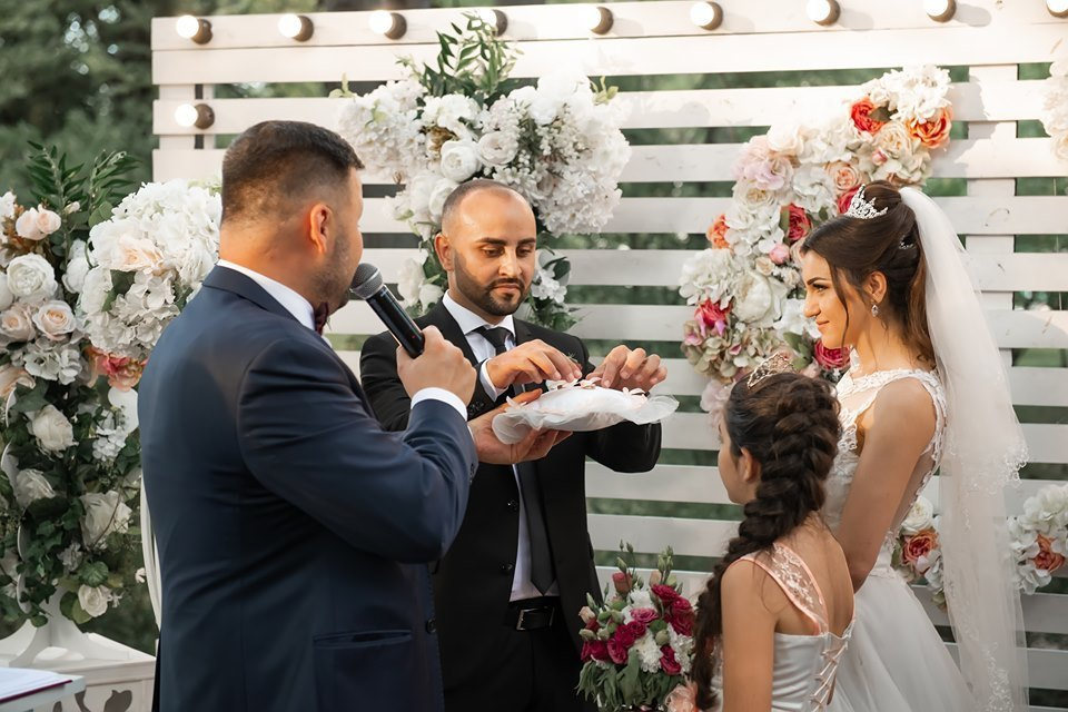 ведущий на корпоратив питер