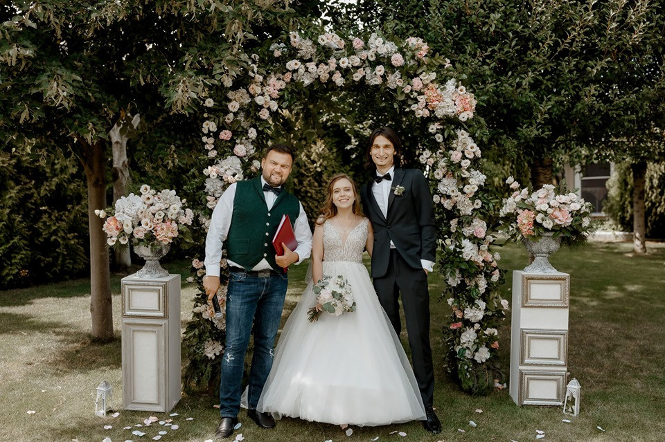 Ведущий на свадьбу Молдова