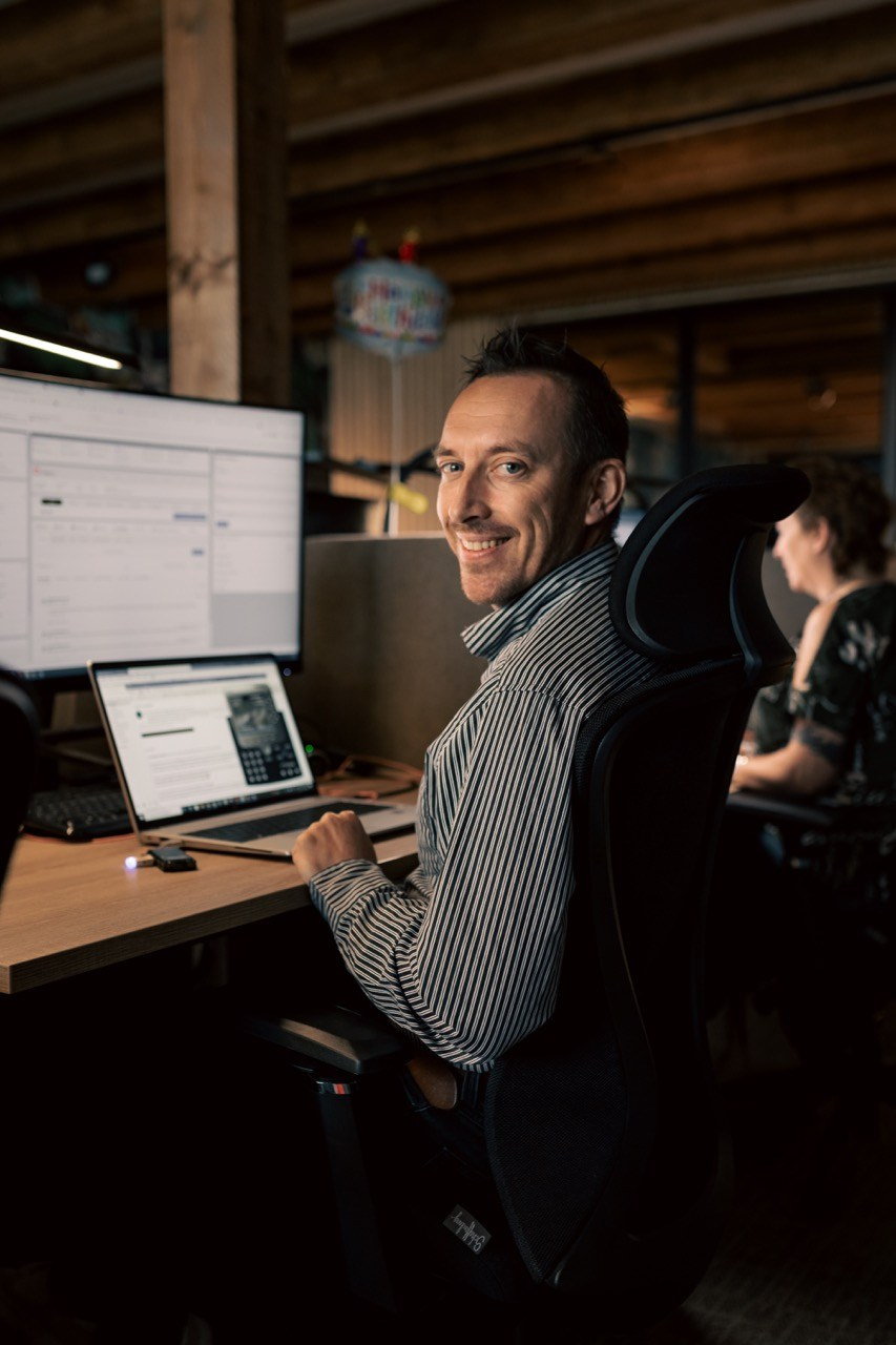 Dana Lišková - Portrétní a brandová fotografka Praha - Byznys portrét Praha - Brandové foto praha - Byznys a korporátní portrét Praha - Firemní focení Praha