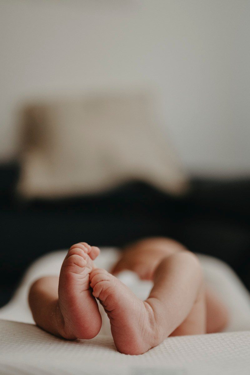 Dobrodosao, Vukane / fotografisanje bebe kod kuce. Deciji i porodicni fotograf u Beogradu Oksana Skendzic