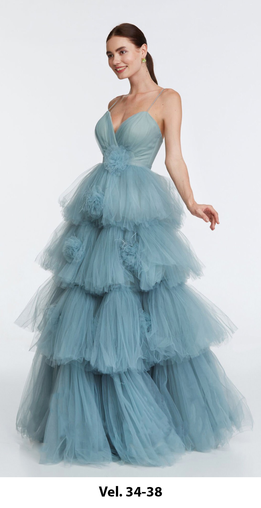 Прокат пышных платьев на фотосессию в Праге и Чехии. Профессиональный фотограф в Праге Анастасия Харитонова