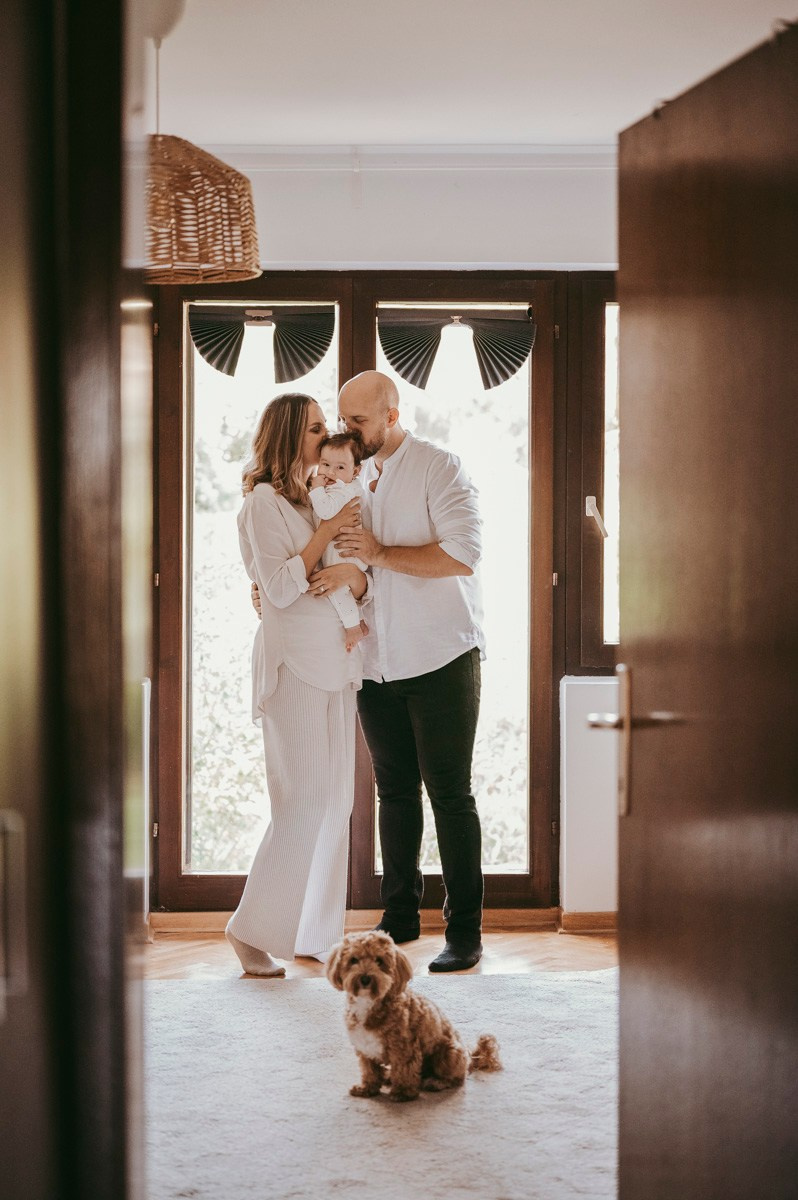 Katarina, Marko i Elena / porodicno fotografisanje kod kuce. Deciji i porodicni fotograf u Beogradu Oksana Skendzic