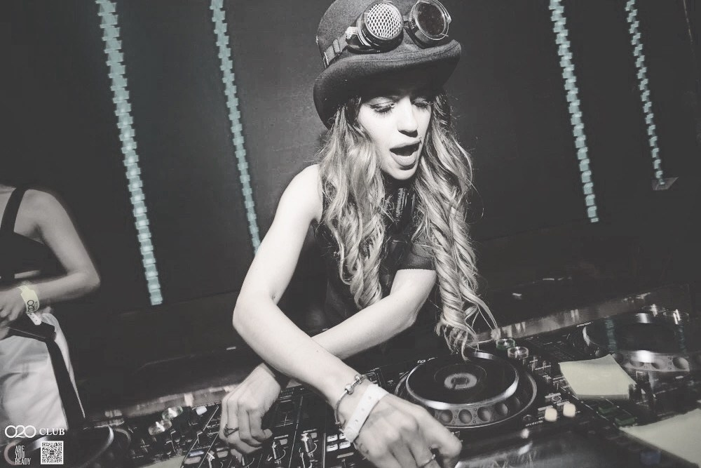 STAGE. Dj Marry Tee Copenhagen