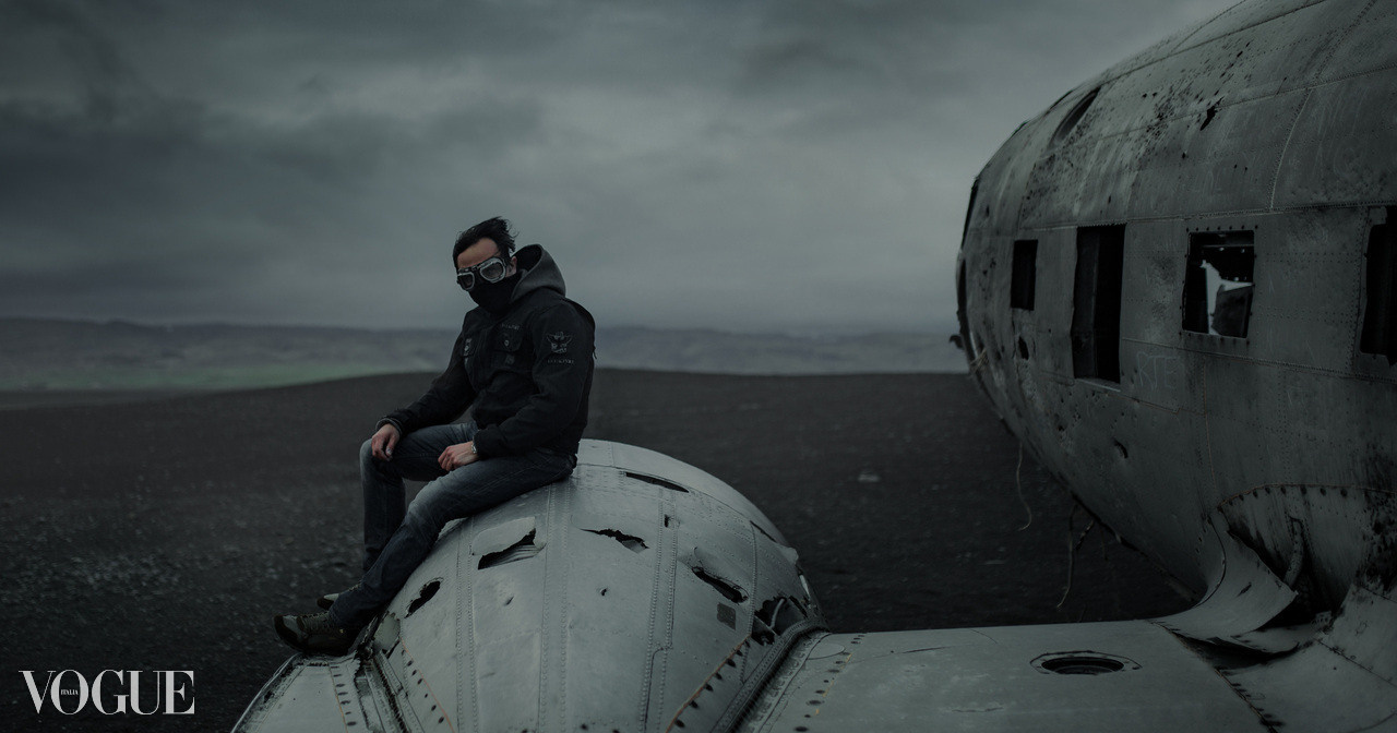 Portrait, fashion and art photography. Wedding and portrait photographer in Poland Vitali Frozen