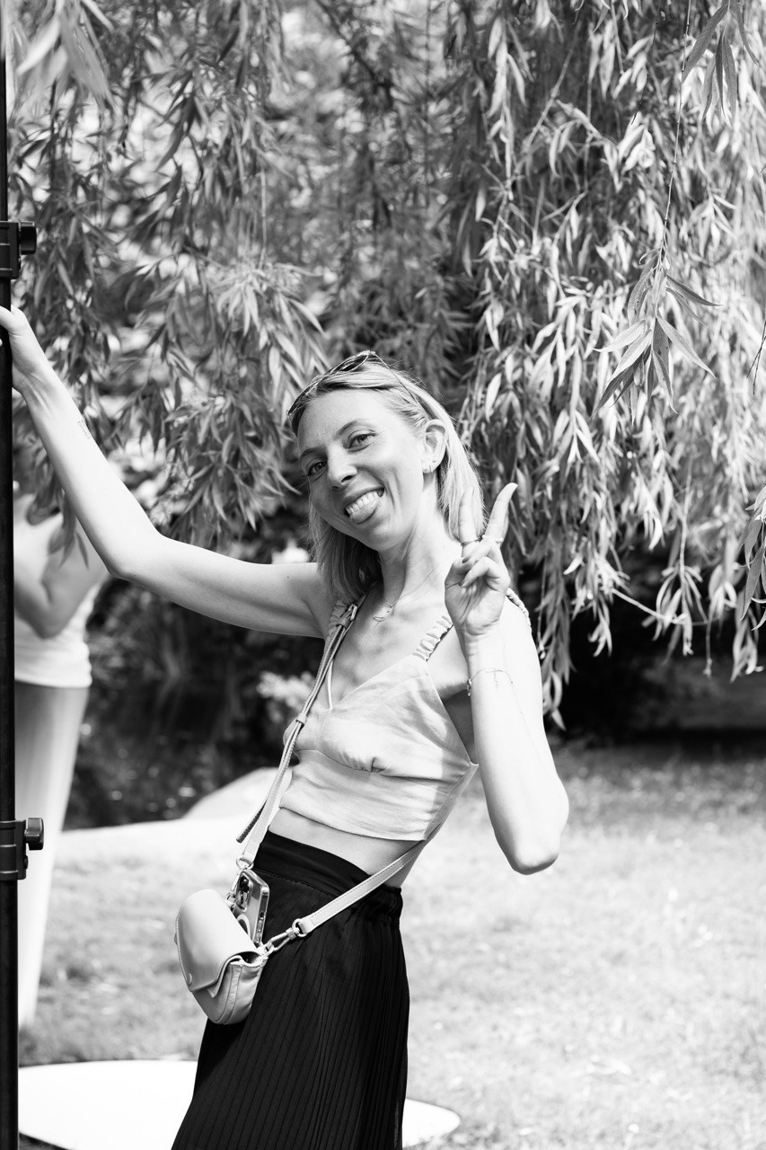 BACKSTAGE. Dana Lišková — Empathetic Photographer | Introspective Artist |Neurodivergent Coach | Founder of Artepy.cz