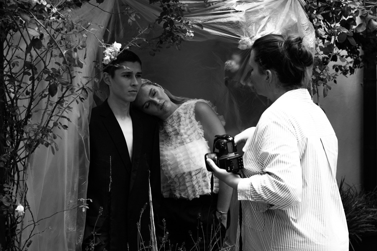 BACKSTAGE. Dana Lišková — Empathetic Photographer | Introspective Artist |Neurodivergent Coach | Founder of Artepy.cz