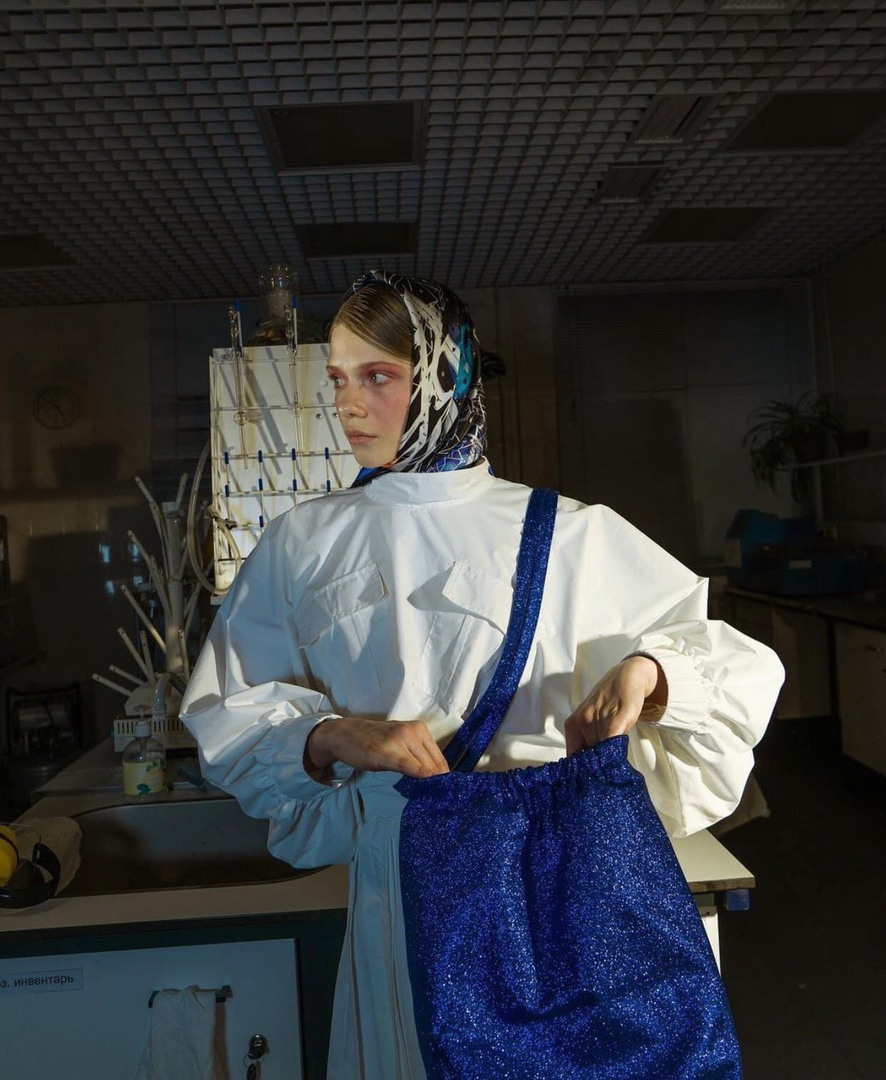 COMMERCIAL. Irène Shkoda