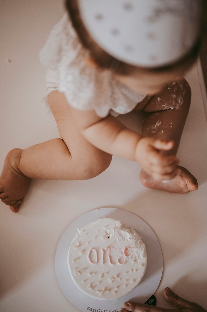 Milena / trudnicko fotografisanje sa porodicom. Deciji i porodicni fotograf u Beogradu Oksana Skendzic