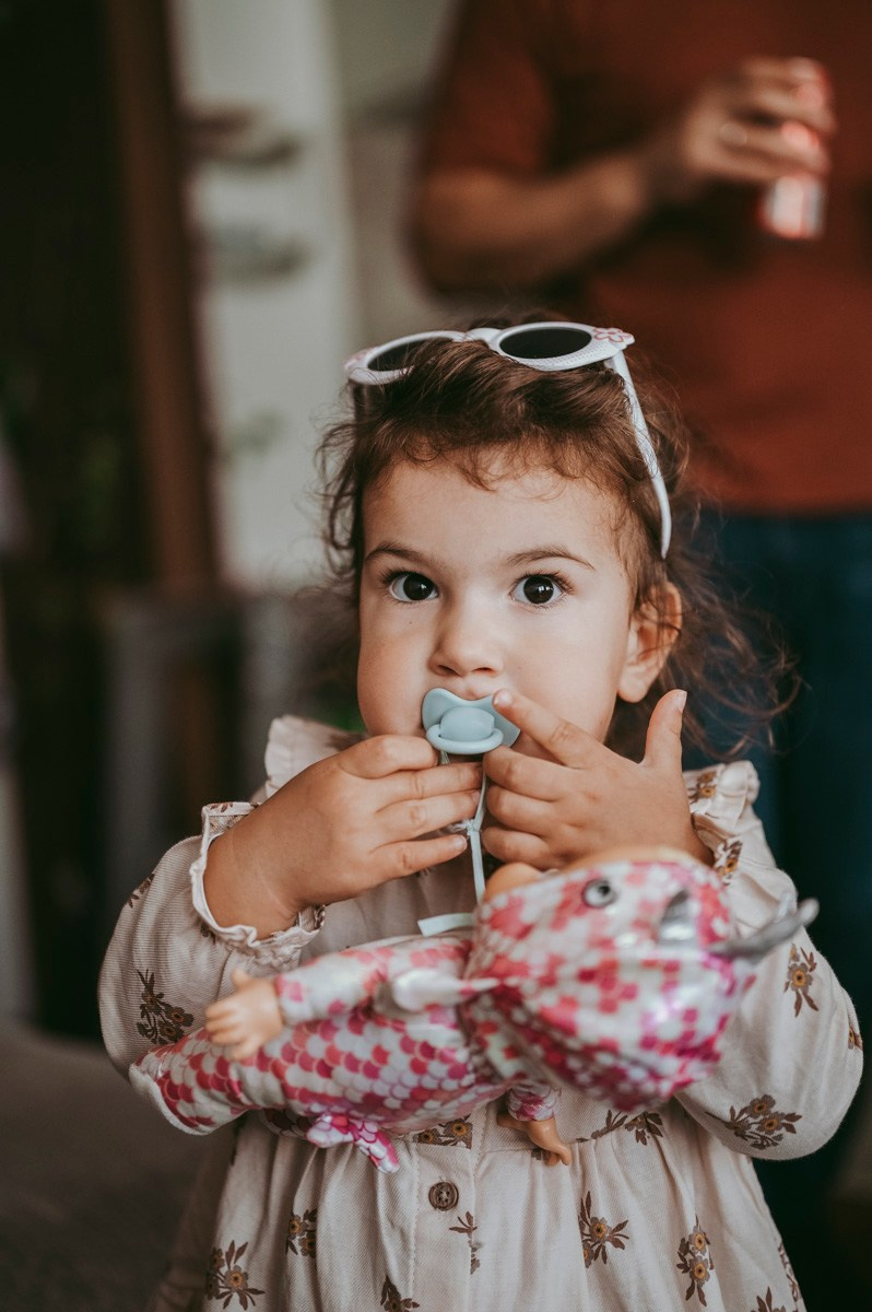 Katarina, Dejan, Petra i Julija / porodicno fotografisanje kod kuce. Deciji i porodicni fotograf u Beogradu Oksana Skendzic