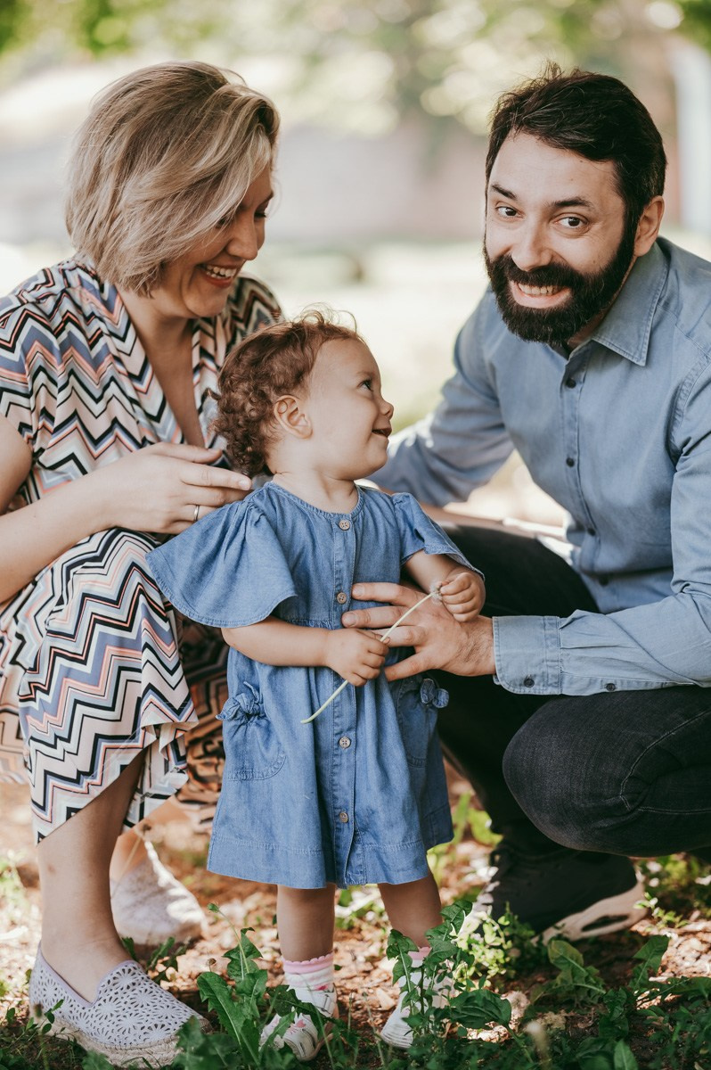 Jelena, Dositej i Valentina / porodicno fotografisanje. Deciji i porodicni fotograf u Beogradu Oksana Skendzic