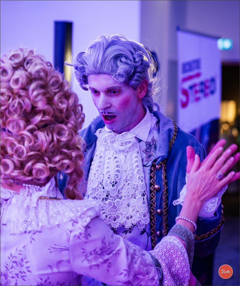 SOIREE CARNAVAL chez Manicook Marché et Restaurant Asiatique. Photographe à Strasbourg | Portraits, Studio, Enfants, Événements