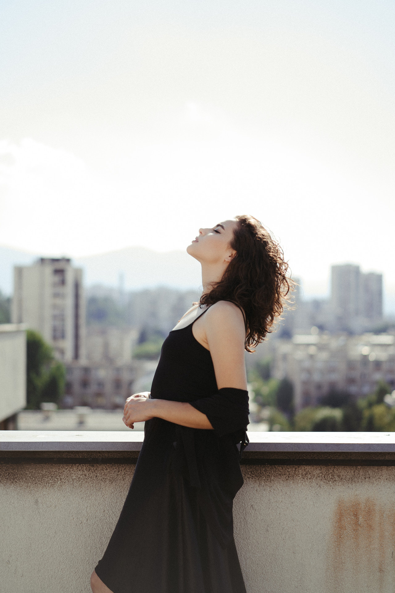 Emina | Rooftop & Night Chill. Profesionalna Fotografija i Videografija | Sarajevo | yasinemir.com