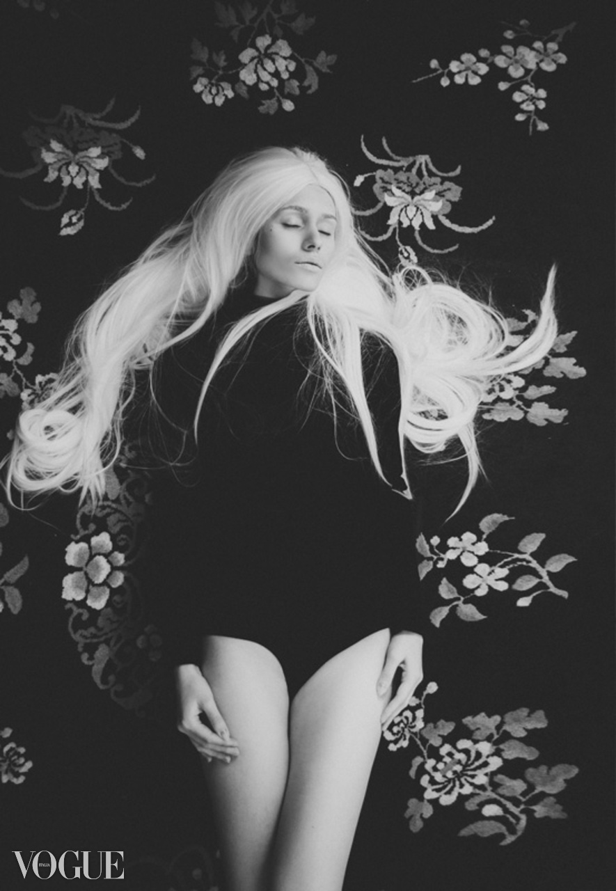 Portrait, fashion and art photography. Wedding and portrait photographer in Poland Vitali Frozen