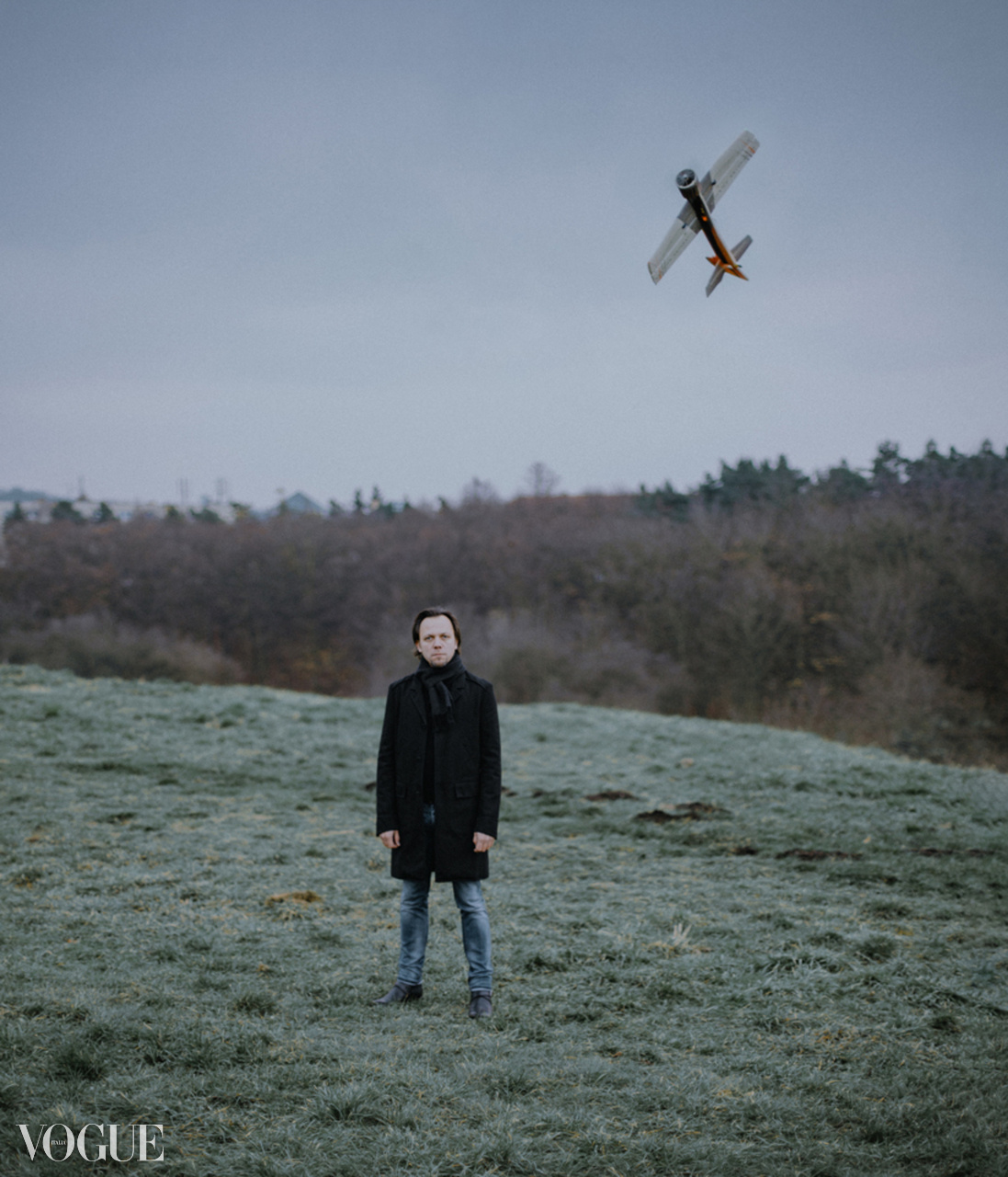 Portrait, fashion and art photography. Wedding and portrait photographer in Poland Vitali Frozen