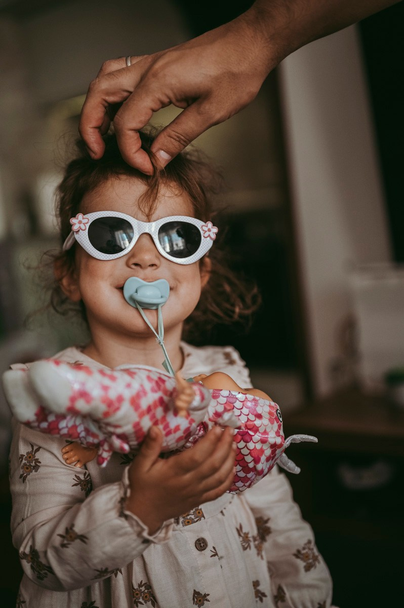 Katarina, Dejan, Petra i Julija / porodicno fotografisanje kod kuce. Deciji i porodicni fotograf u Beogradu Oksana Skendzic