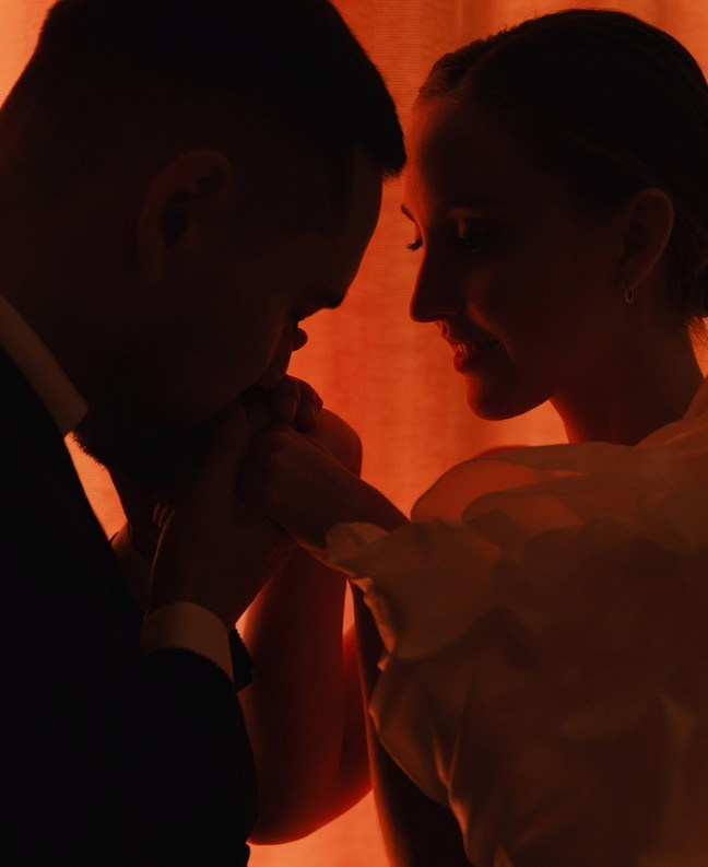 Intimate embrace in soft, neutral tones