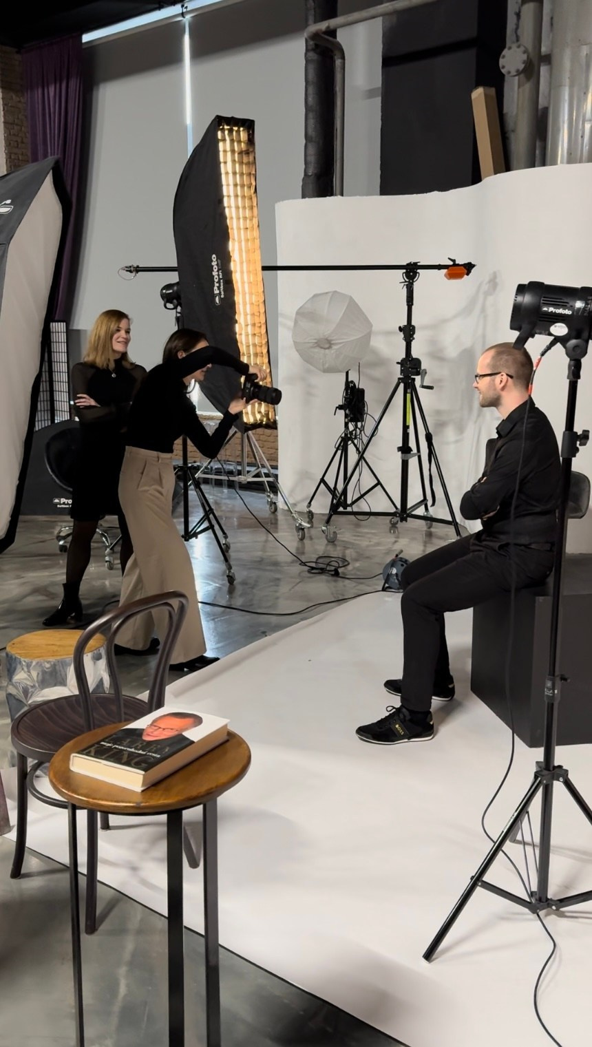 Cena a rezervace. Dana Lišková — Empatická fotografka | Introspektivní umělkyně | Neurodivergentní koučka| Zakladatelka Artepy.cz