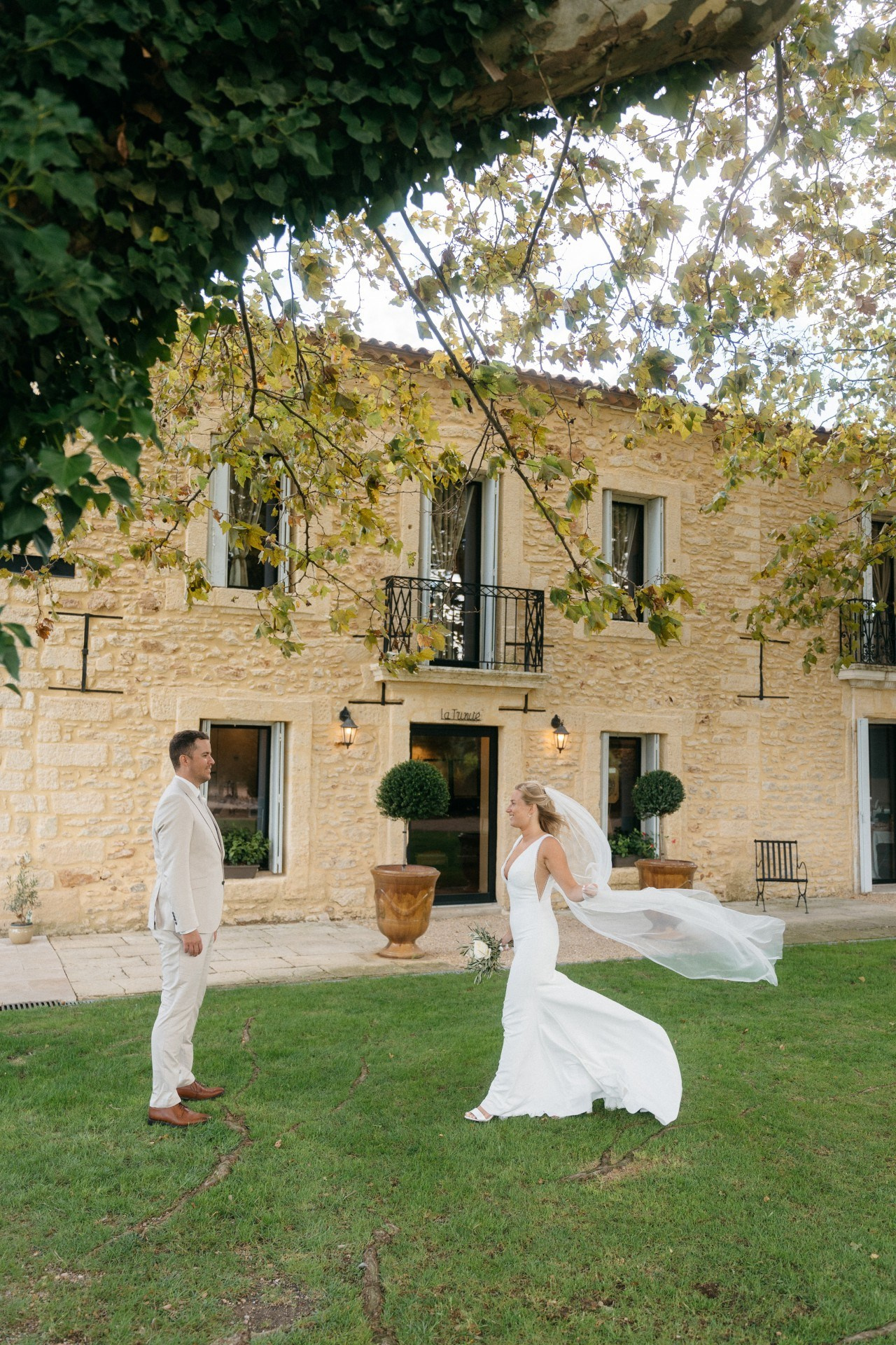 Provence & Promises. Wedding photograper — Alex Popov photography Germany, Switzerland, Italy, France. Based in Stuttgart
