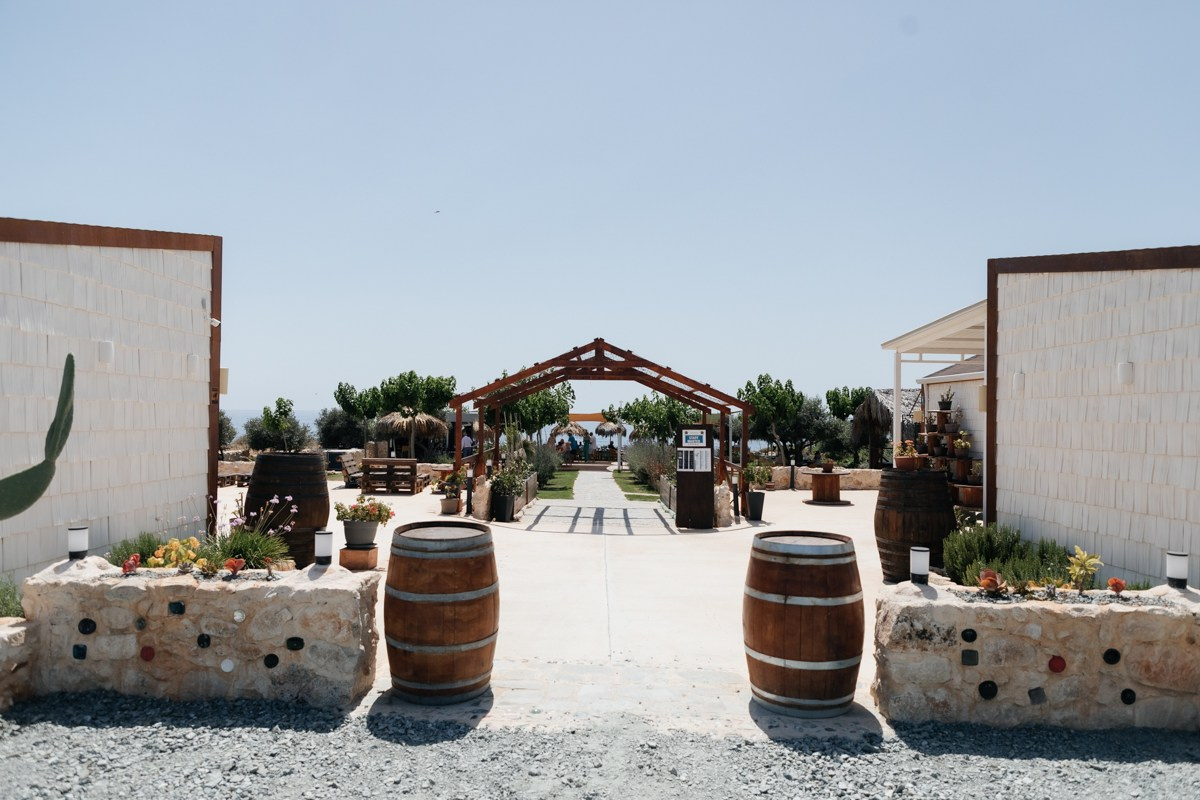 J & G Cyprus. Destination wedding photographer in Netherlands, Germany, Italy, Greece & Europe-Tina Yalova