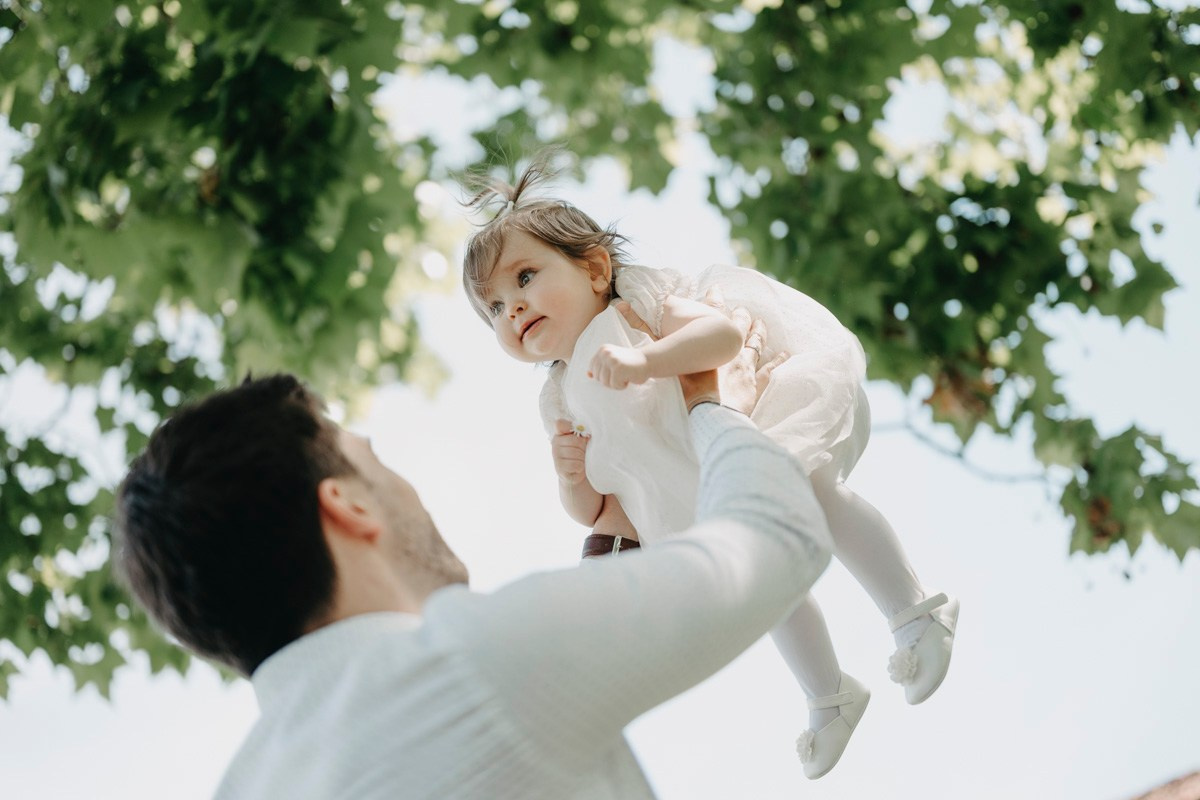 Lara / krstenje, crkva svete Ruzice na Kalemegdanu. Deciji i porodicni fotograf u Beogradu Oksana Skendzic