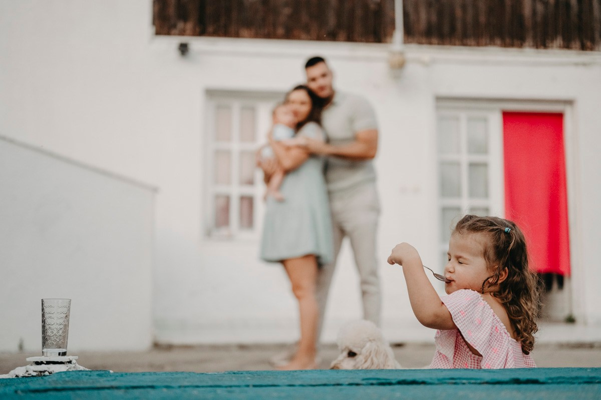 Jelena, Milos, Lena i Viktor / porodicno fotografisanje. Deciji i porodicni fotograf u Beogradu Oksana Skendzic