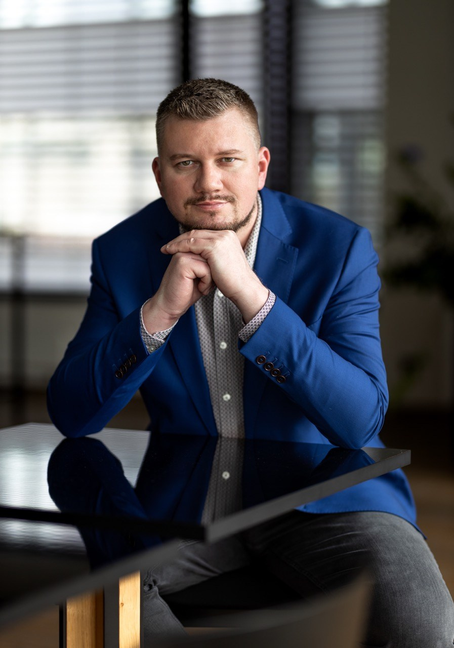 Dana Lišková - Portrétní a brandová fotografka Praha - Byznys portrét Praha - Brandové foto praha - Byznys a korporátní portrét Praha - Firemní focení Praha