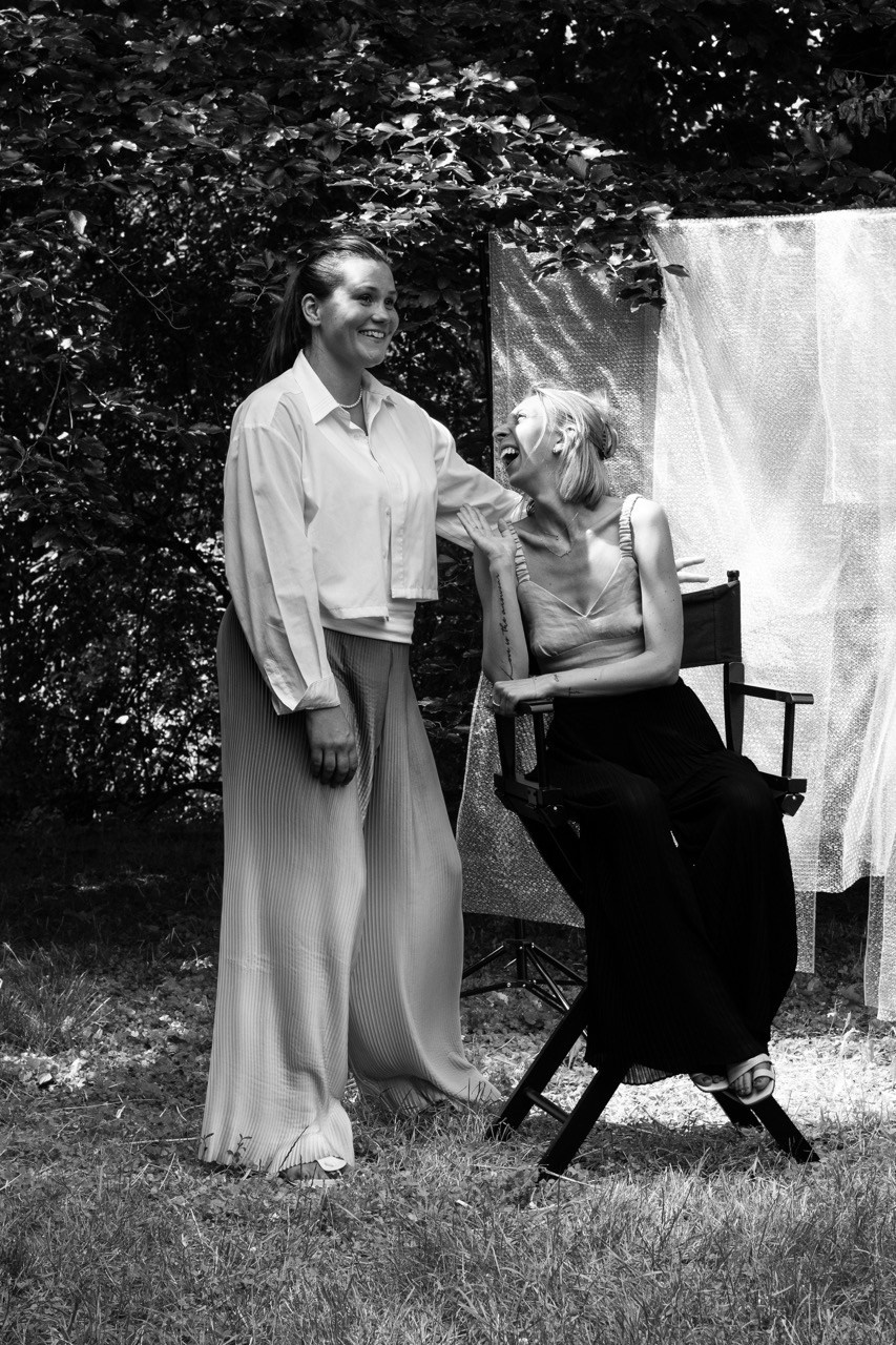 BACKSTAGE. Dana Lišková — Empathetic Photographer | Introspective Artist |Neurodivergent Coach | Founder of Artepy.cz