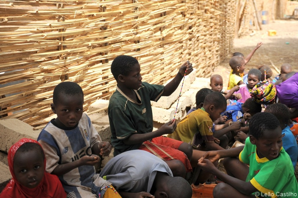 Photos of volunteer work at Senegal. Simbahalu