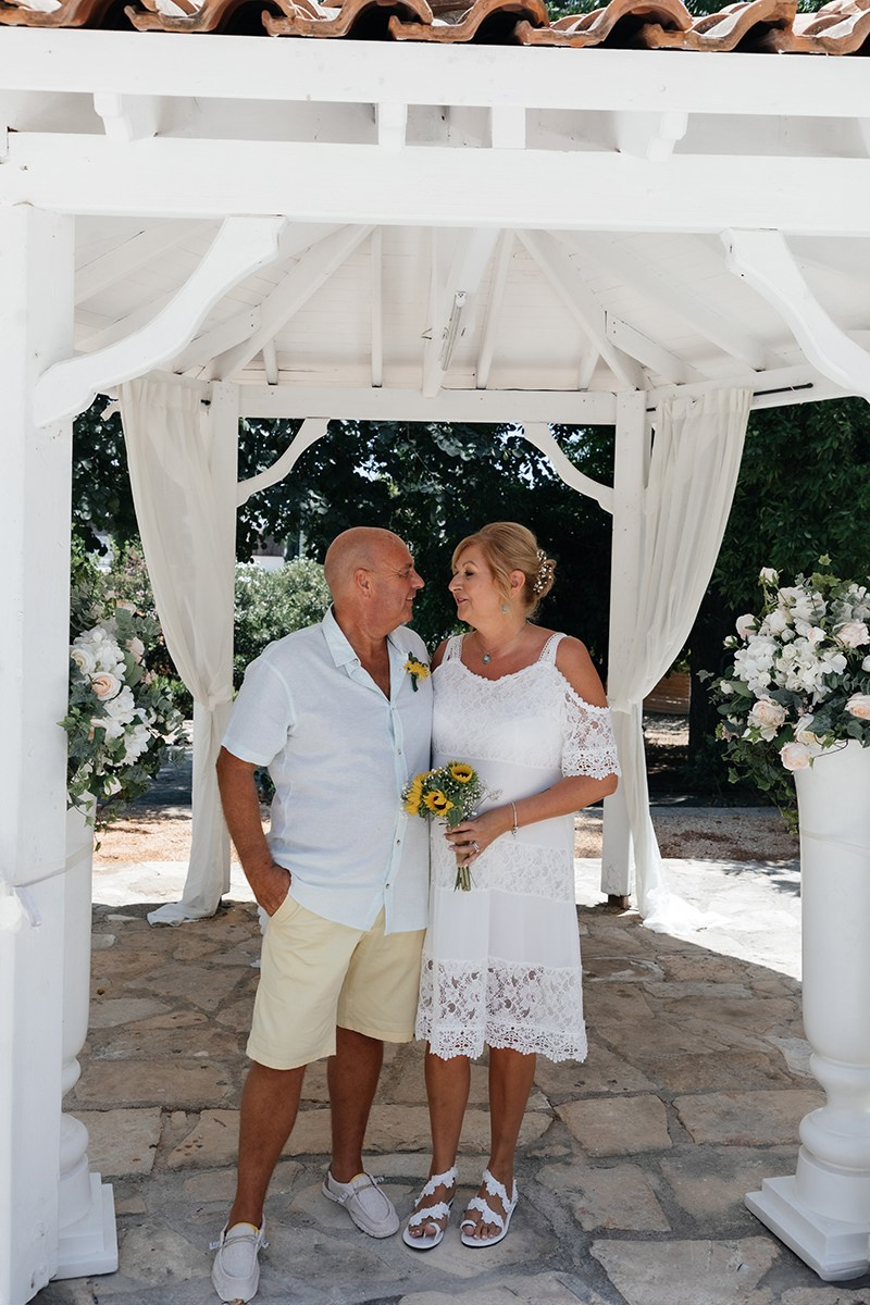 L & D Cyprus. Destination wedding photographer in Netherlands, Germany, Italy, Greece & Europe-Tina Yalova