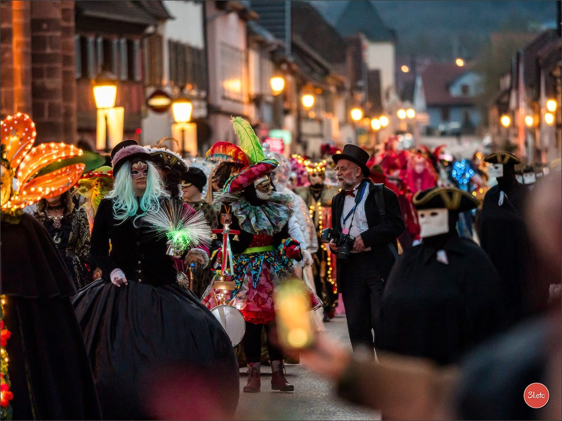 Carnaval venitien de Rosheim 2024. Photographe à Strasbourg | Portraits, Studio, Enfants, Événements