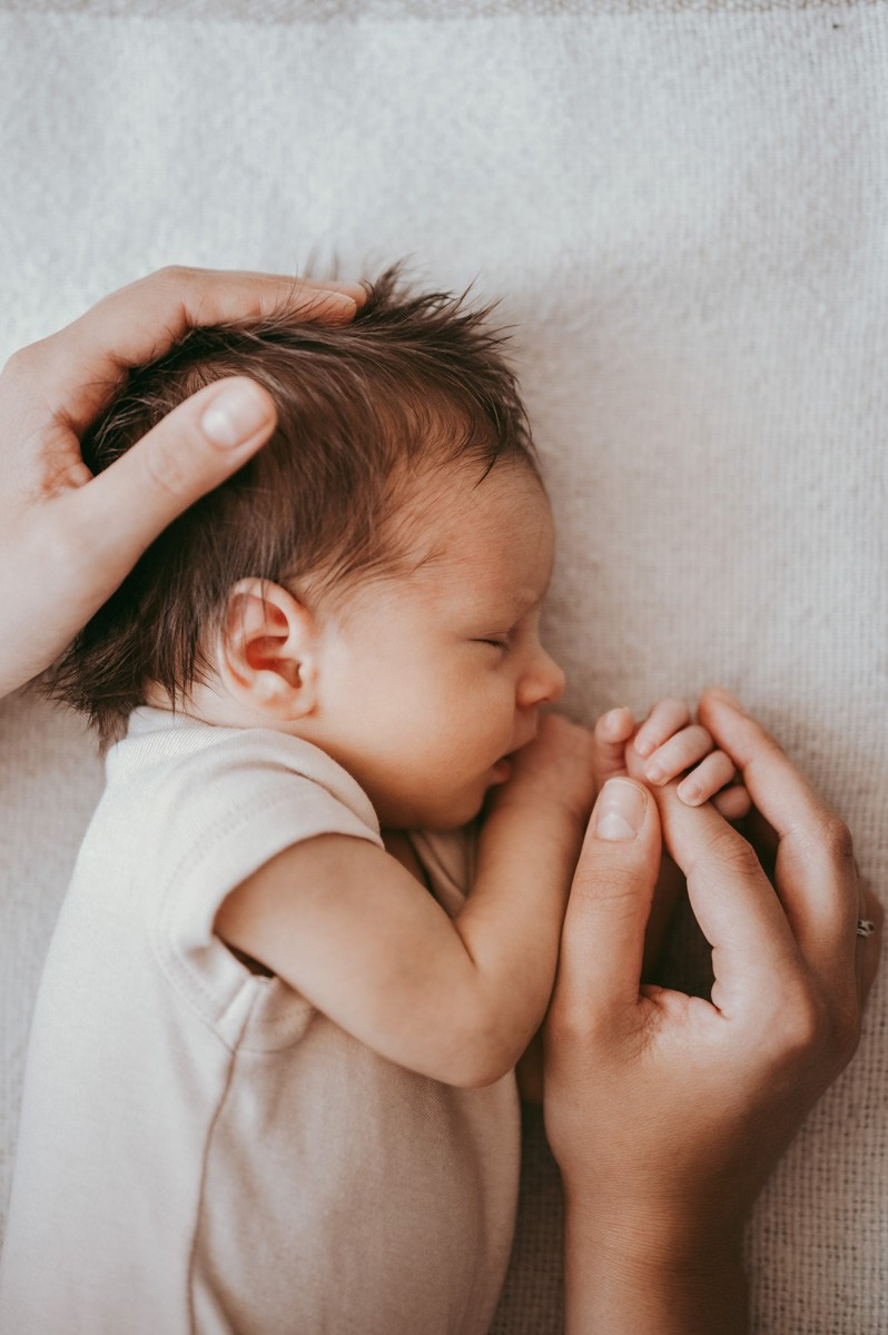 Dusan, Tanja i Luka / porodicno fotografisanje kod kuce. Deciji i porodicni fotograf u Beogradu Oksana Skendzic