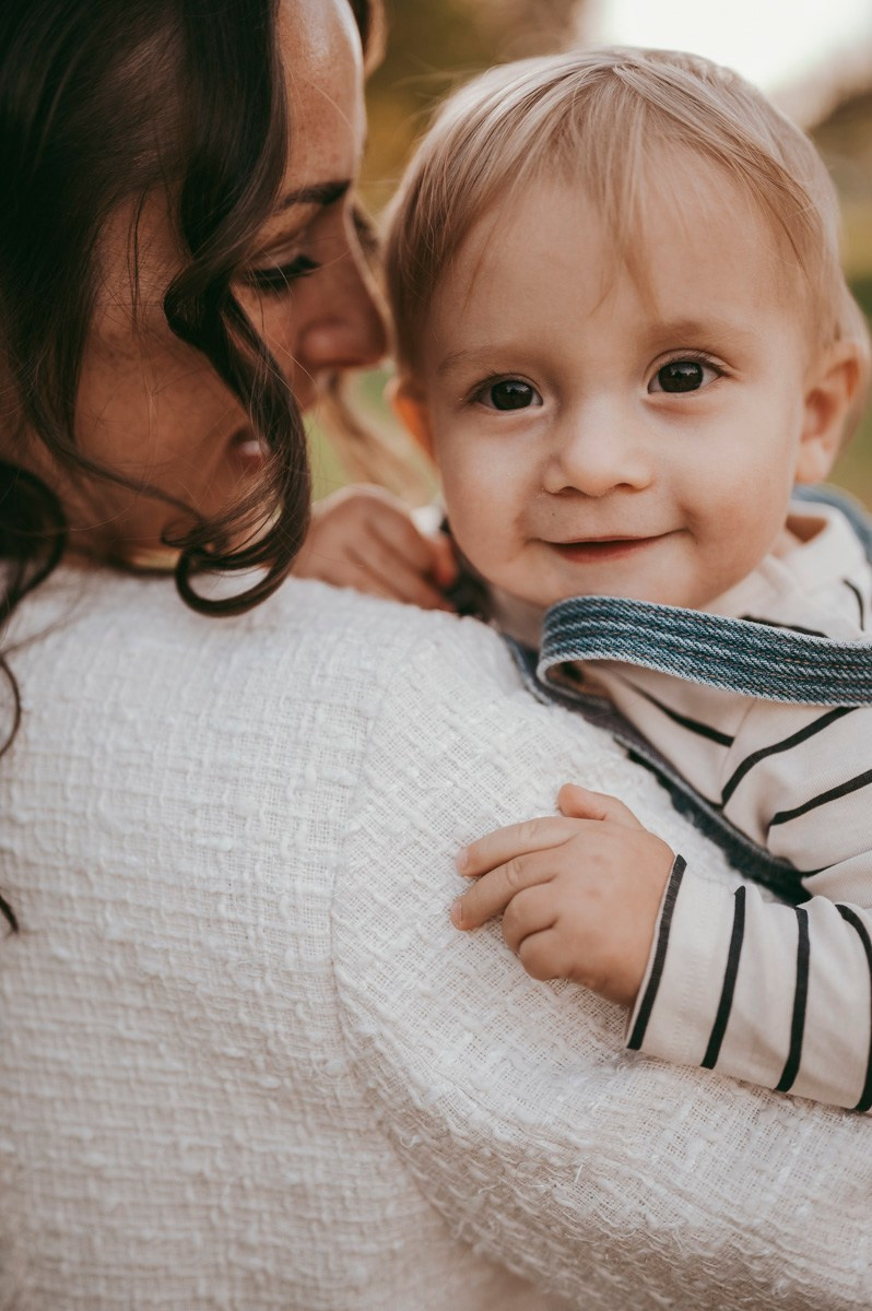 Aleksandra, Filip, Lion i Luka / PORODICNOFOTOGRAFISANJE napolju. Deciji i porodicni fotograf u Beogradu Oksana Skendzic