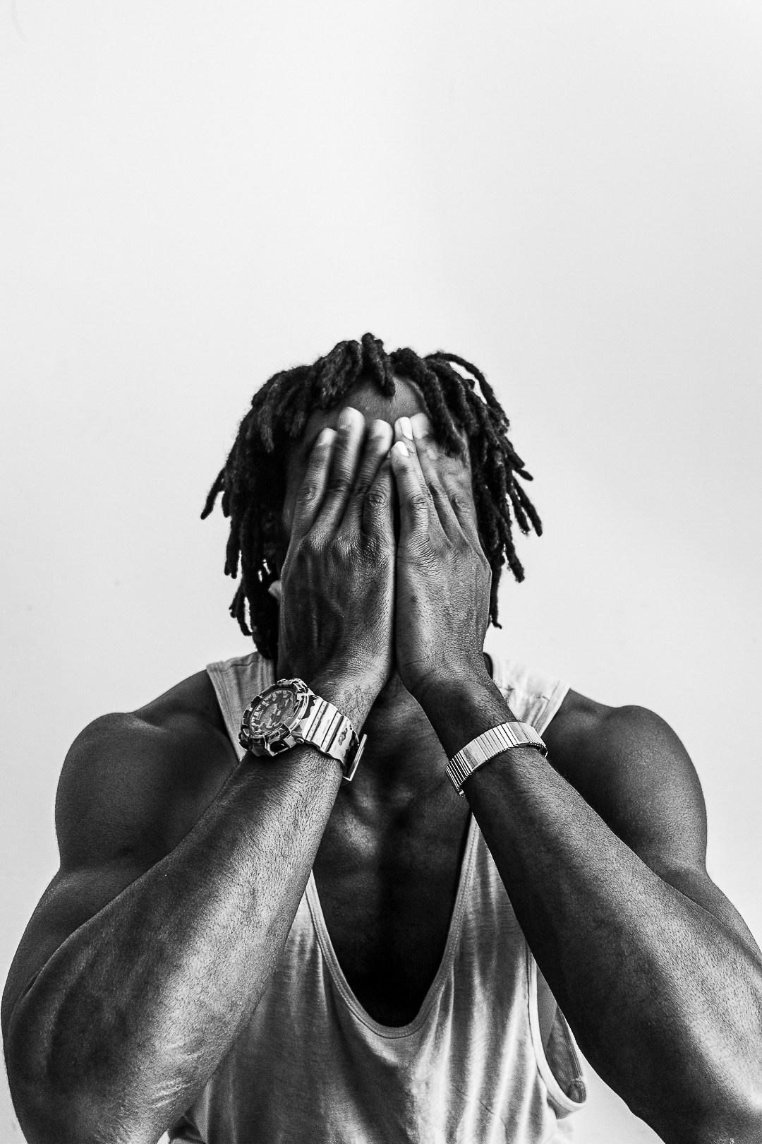 Black and white portraits. Éclat Photos. Exclusive portrait photography service