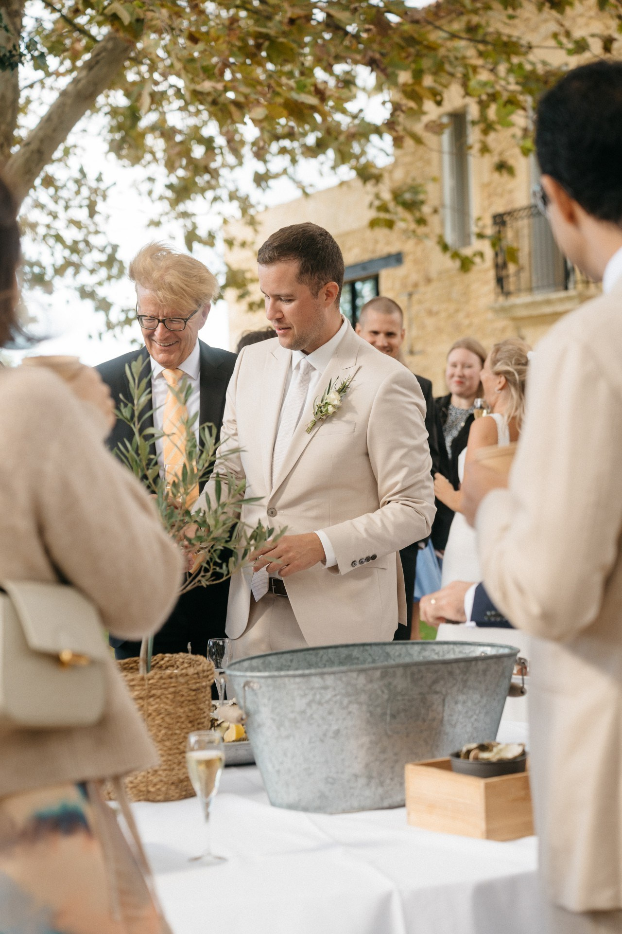 Provence & Promises. Wedding photograper — Alex Popov photography Germany, Switzerland, Italy, France. Based in Stuttgart