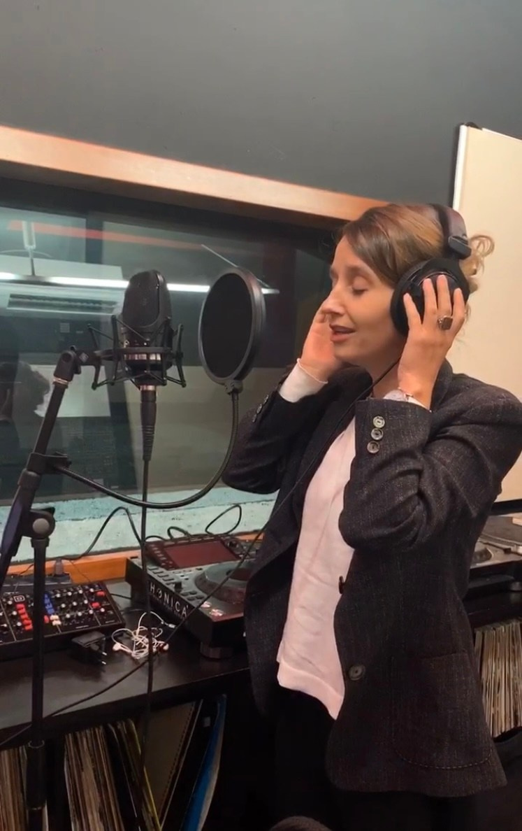 Music. Nadia Kuprina. Artist