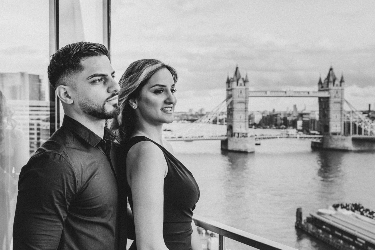 Proposal Cheval Three Quays. Tonya Kyrylenko photographer in London