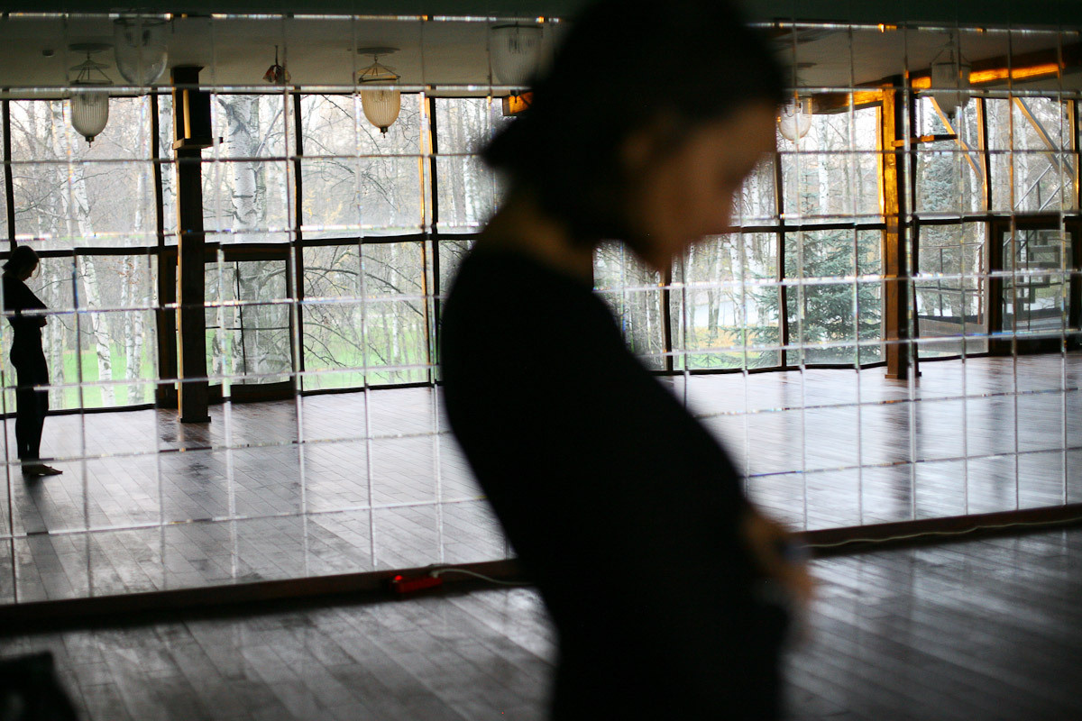 Girl on the ball. Victoria Dini. Art photography in London / Folkestone, UK
