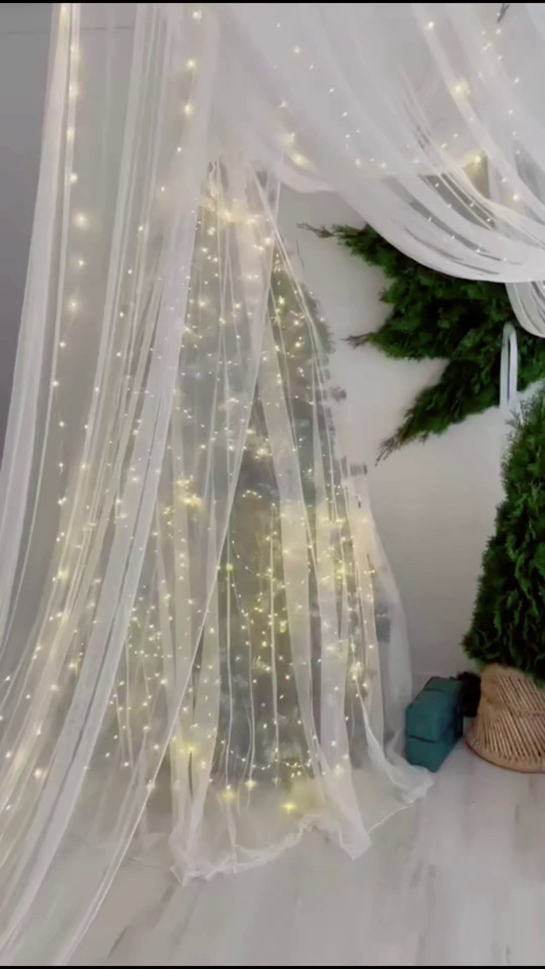 Anonse Nr. 1 / Weihnachtsdeko im Fotostudio 2025. Hochzeitfotograf in Bielefeld