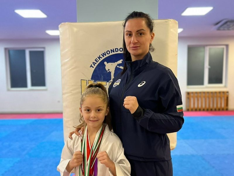 СПОРТНИ КЛУБОВЕ. PhotoAdrenaline.com — СПОРТНА, РЕПОРТАЖНА и ПОРТРЕТНА Фотография