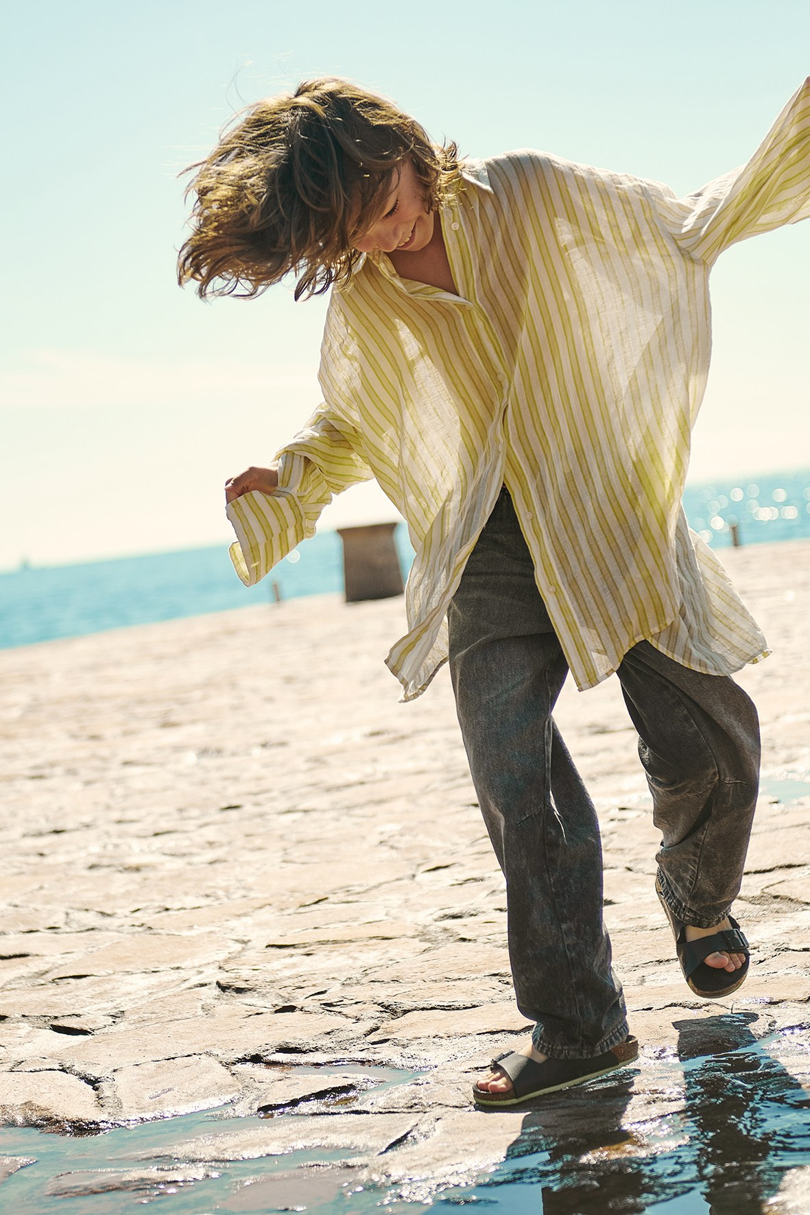 KIDS. Minimalist brand photographer & videographer | Raw sincerity. Pure Form