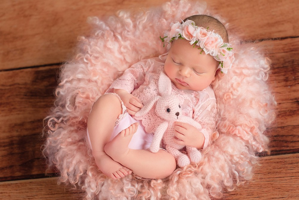 Sesja noworodkowa dla dziewczynki w Trójmieście - Natalia Lucko