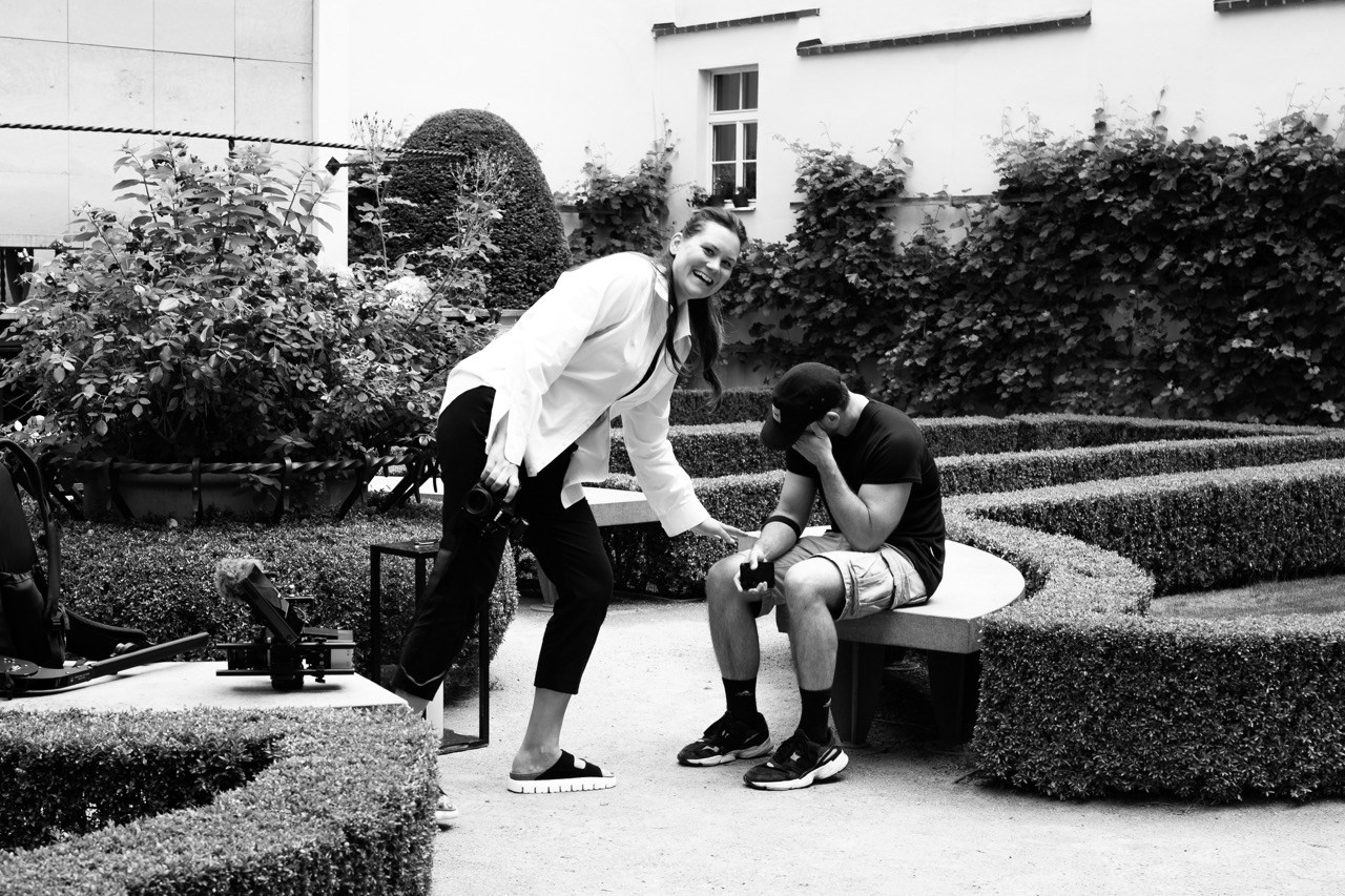 BACKSTAGE. Dana Lišková — Empathetic Photographer | Introspective Artist |Neurodivergent Coach | Founder of Artepy.cz