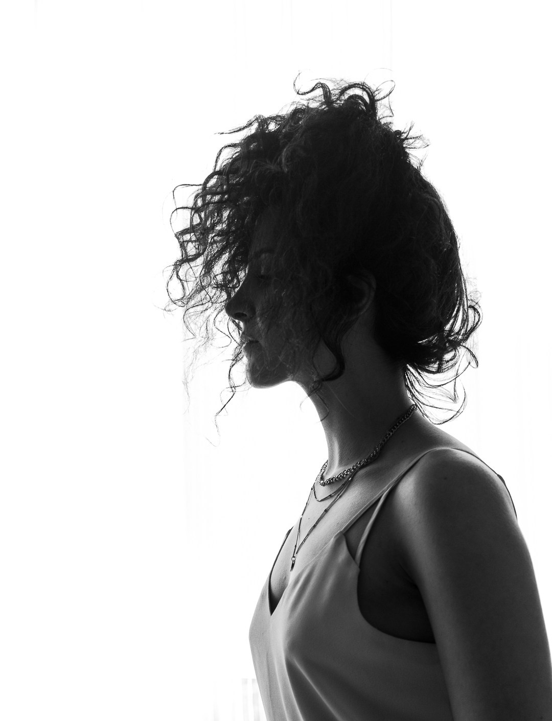 Black and white portraits. Éclat Photos. Exclusive portrait photography service