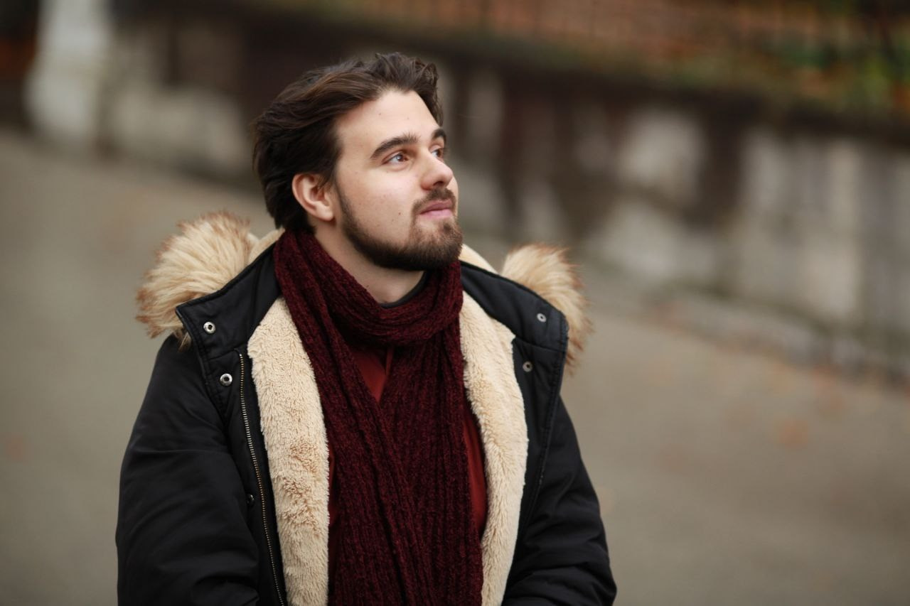 Artem. Portret photographer in Switzerland Artur Magpie