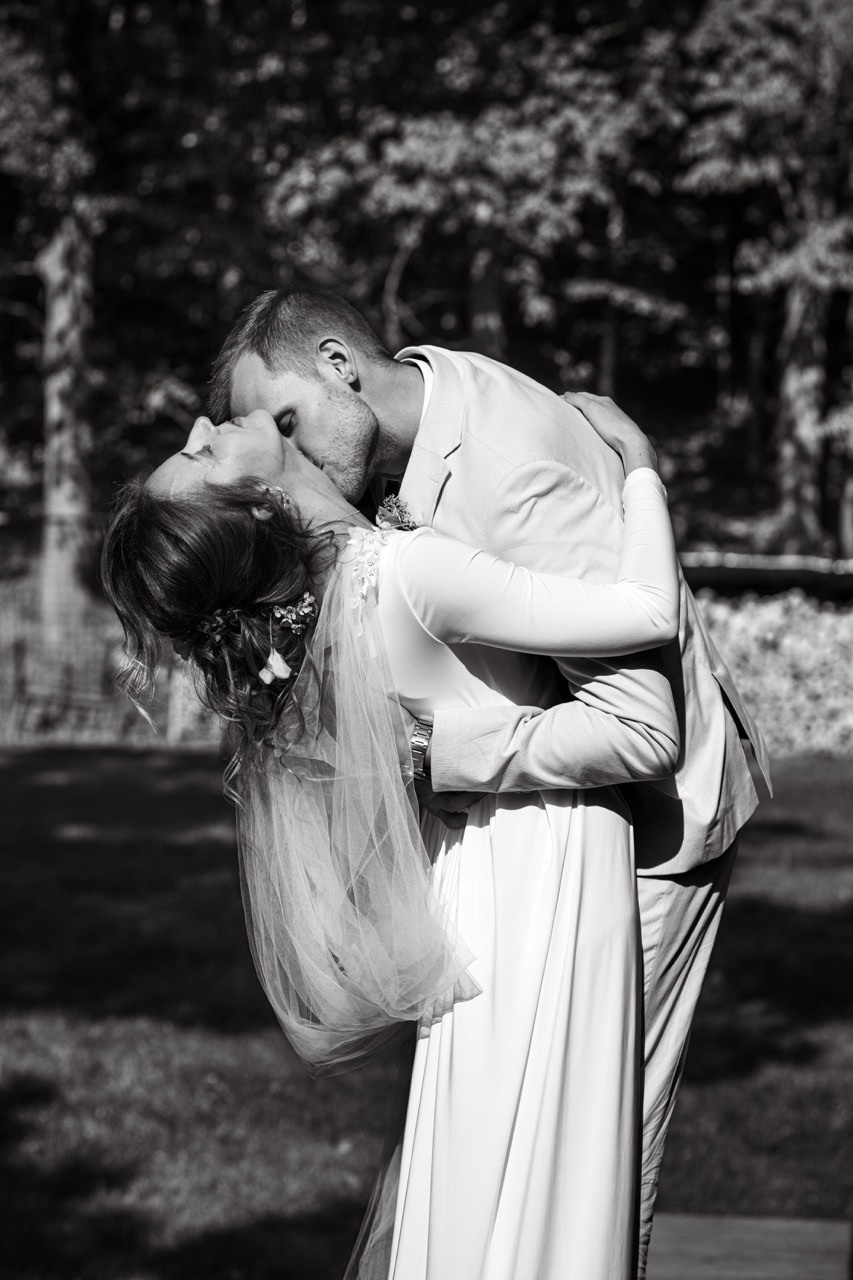 Dana Lišková - Svatební fotografka Praha - Svatební fotograf Praha - Párové fotografie - Svatební portréty 