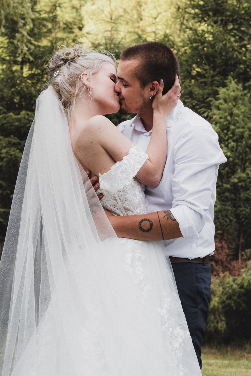 Dana Lišková - Svatební fotografka Praha - Svatební fotograf Praha - Párové fotografie - Svatební portréty 