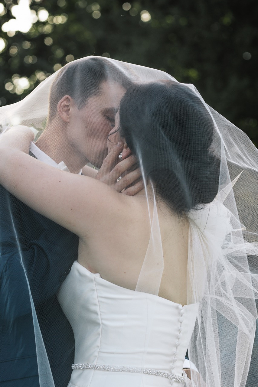 Dana Lišková - Svatební fotografka Praha - Svatební fotograf Praha - Párové fotografie - Svatební portréty 