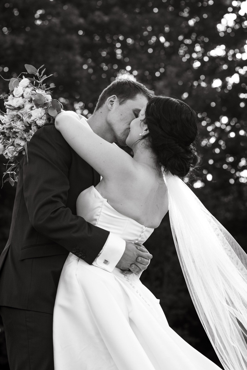 Dana Lišková - Svatební fotografka Praha - Svatební fotograf Praha - Párové fotografie - Svatební portréty 